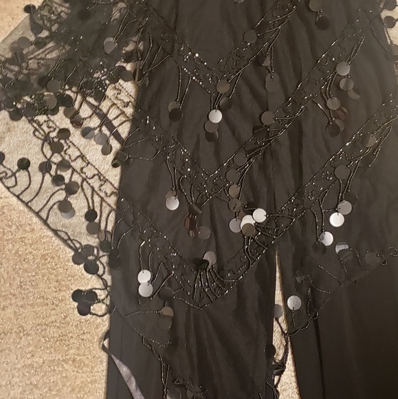 Beautiful one piece - Picture 3 of 5